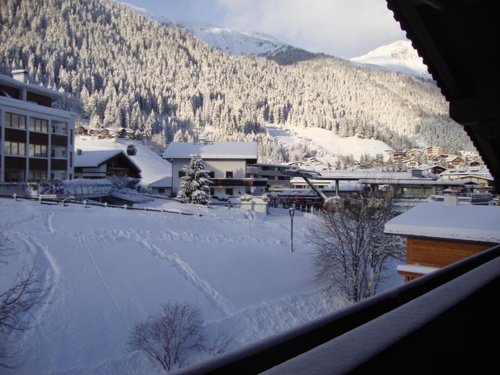 Hotel Garni Senn Sankt Anton am Arlberg Camera foto